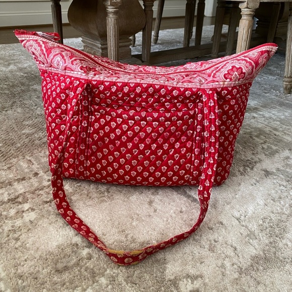 Vera Bradley Red Quilted Tote Bag - Picture 3 of 7